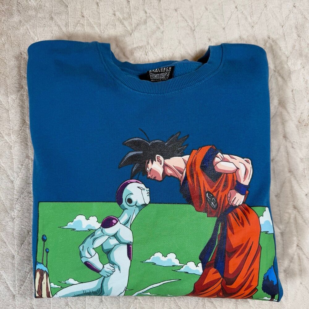 DragonBall Z Sweat Shirt Sz Medium DBZ Freeza Goku BoxLunch Dragon Ball - Picture 8 of 8